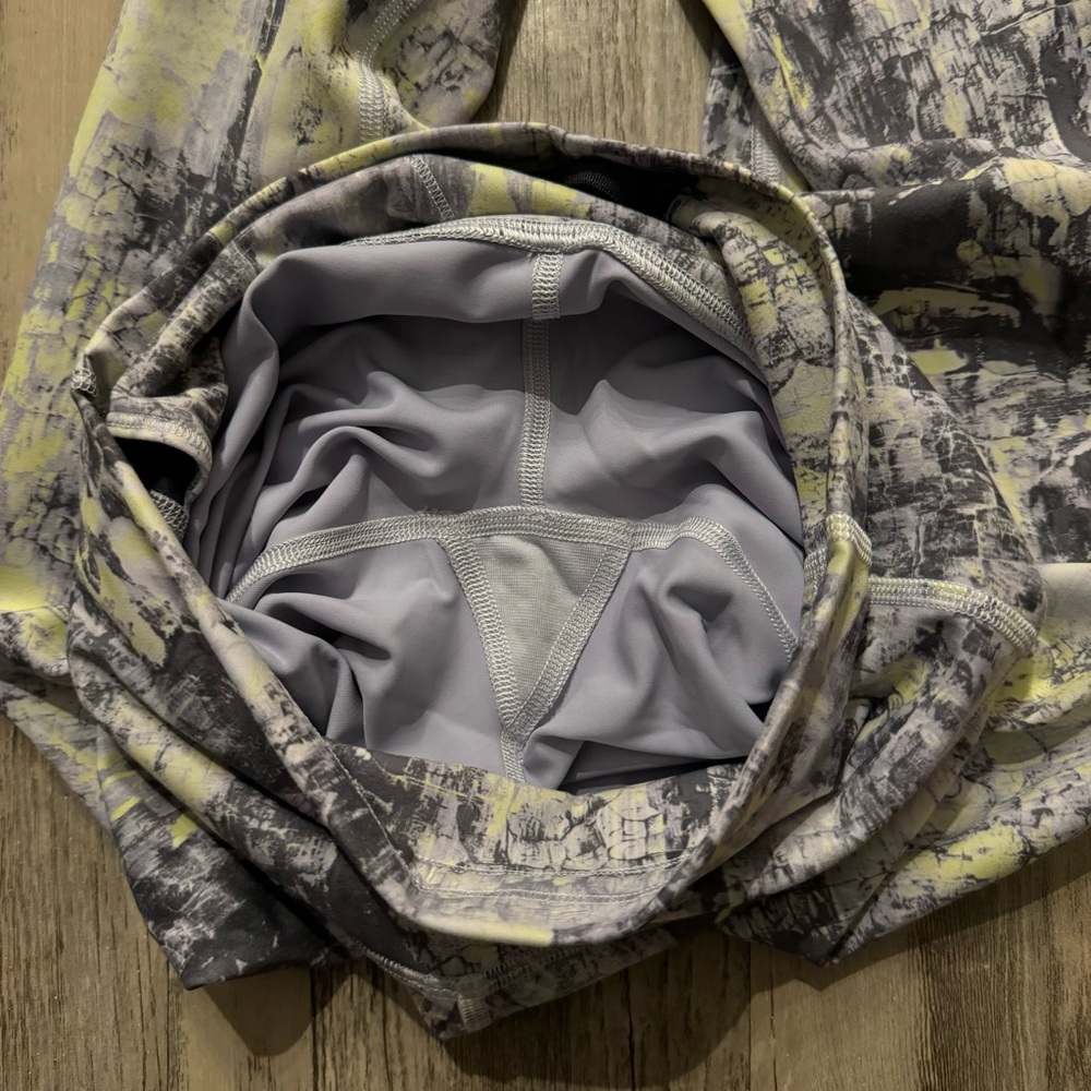 Gray Patterned Lululemon Wunder Train High-Rise T… - image 2